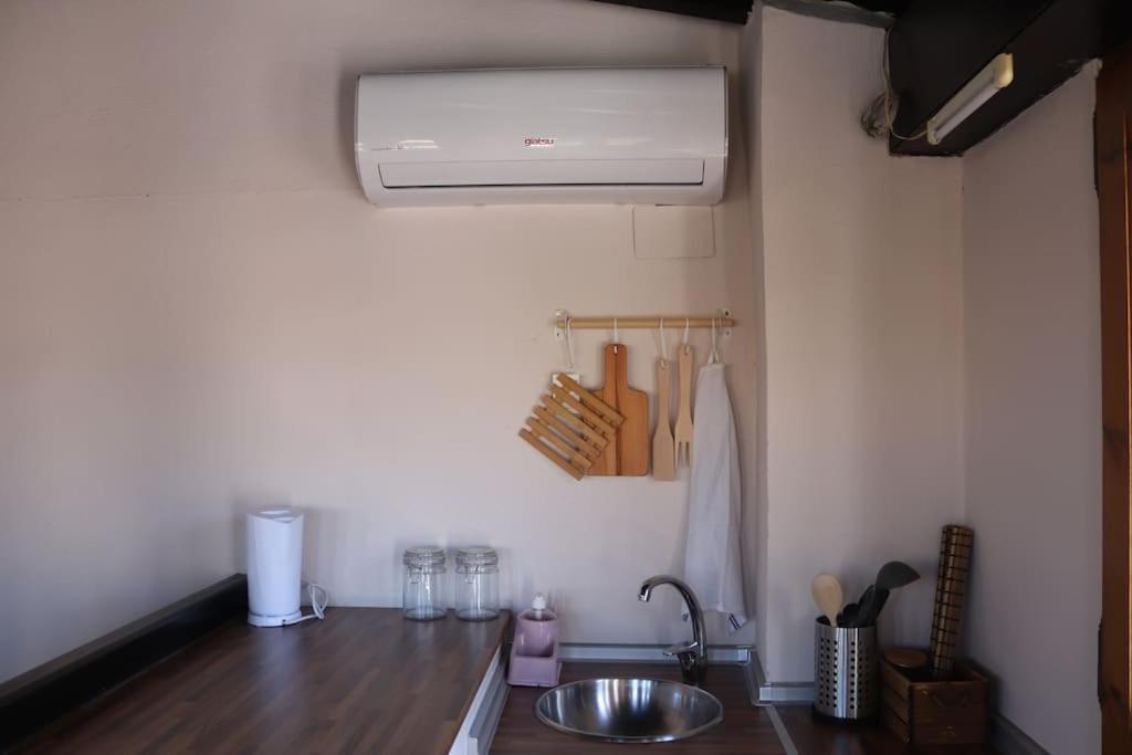 Private Apartment - The Lover'S Nest - Apt Privado Grenada Zewnętrze zdjęcie